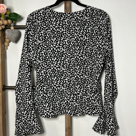 Missguided NWT‎ Long Sleeve Peplum Black White Blouse Size 10 - Picture 7 of 9